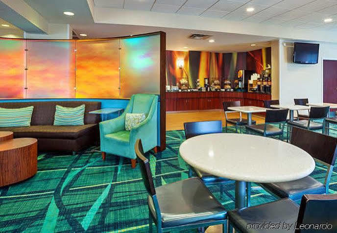 สปริงฮิลล์ สวีท ชิคาโก เชาวม์บูร์ก/วูดฟิลด์ มอลล์ Hotel ชอมเบิร์ก ภายนอก รูปภาพ